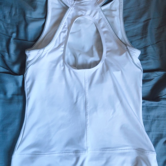 Adidas top - Picture 2 of 2